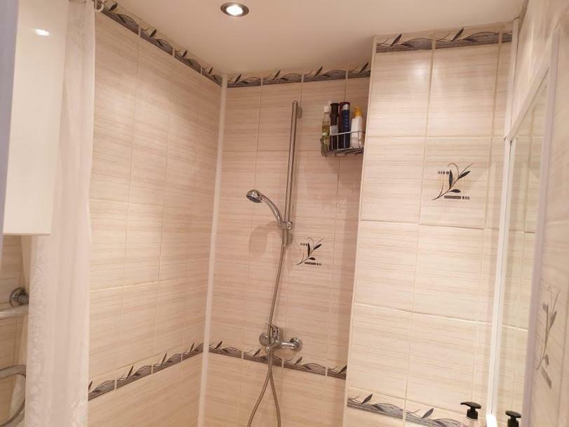 Studio Apartment Located In The Center Of Tallinn. Kültér fotó